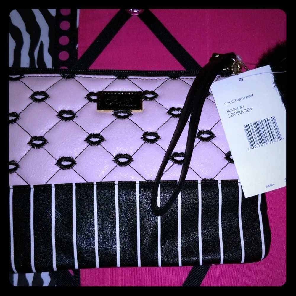 Luv Betsey LB Gracey Pouch Wristlet